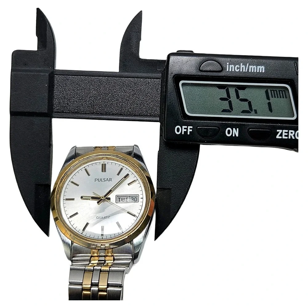 Pulsar Y148-8060 Two-Tone Quartz Watch Mens Gold Silver Casual Minimalist 35mm